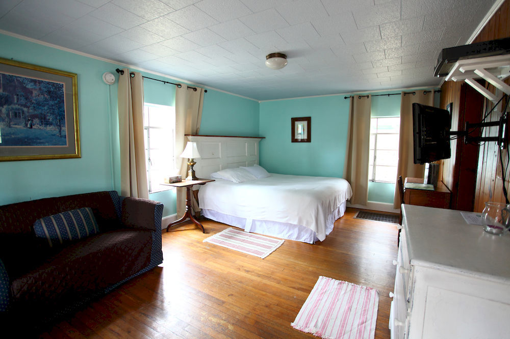 The Pines Cottages Woodfin Экстерьер фото